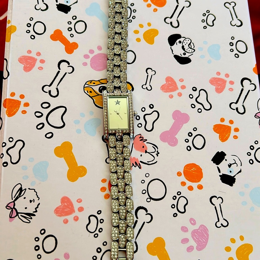 Pamela Anderson bling watch